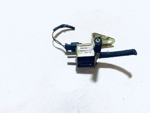 437906283a Umschaltventil Ventil (Druckwandler, Abgassteuerung)   DE1238352-88