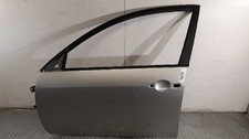 Porte avant et accessoires Nissan PRIMERA