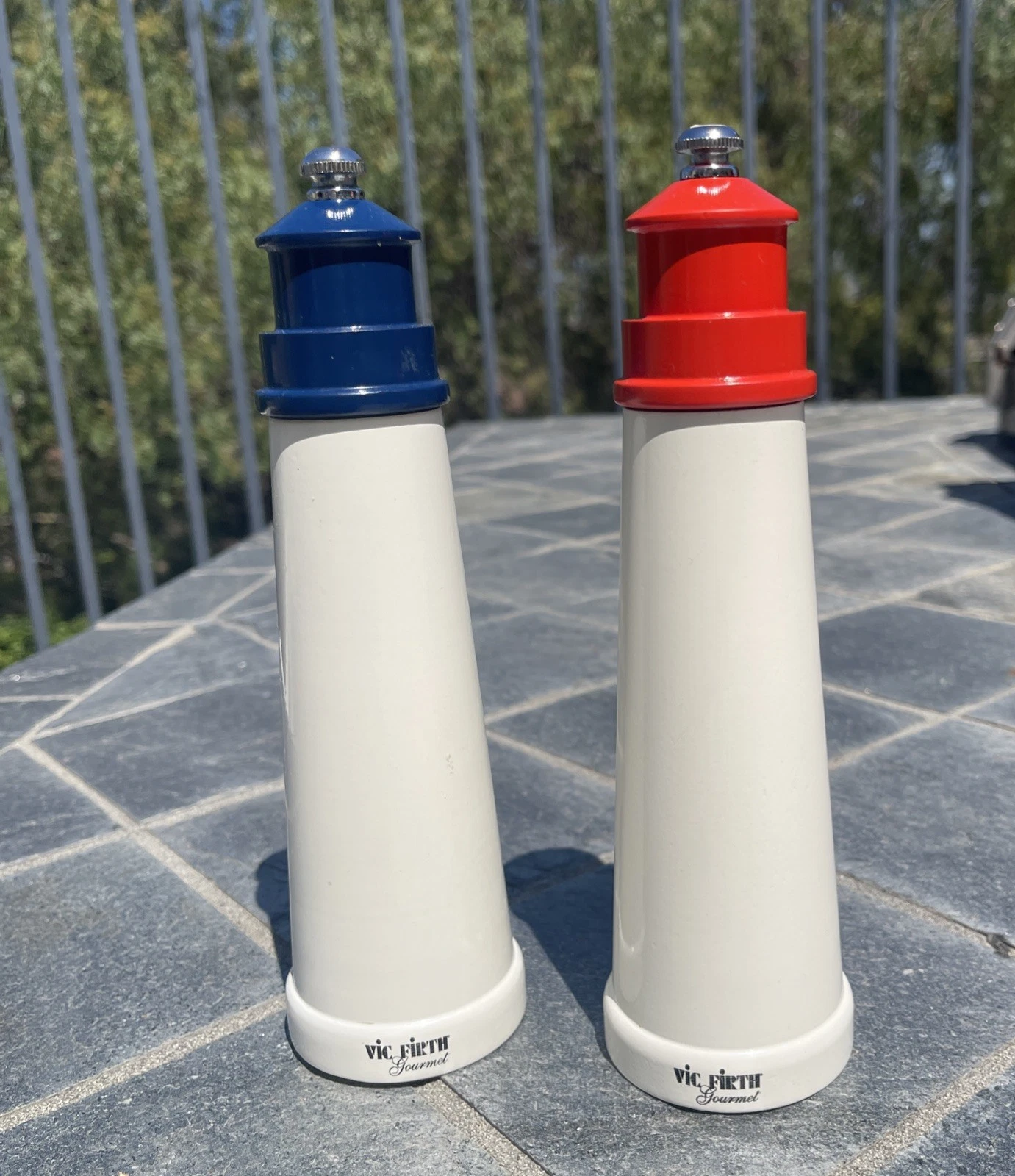 Gourmet Salt & Pepper Grinder Nautical Lighthouse Style White Red Blue Vic Firth