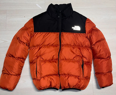 The North Face 1996 Retro Nuptse Jacke Herren Small Orange 700 Fill Gänsedaunen