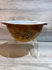 Vintage Pyrex Corning Ware Old Orchard Cinderella Mix Bowl Lift Handle Spout 441