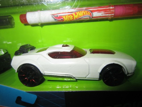 2013 Hot Wheels Workshop Car Design Custom Kit #1 New In The Original Box 2 cars - Picture 12 of 12