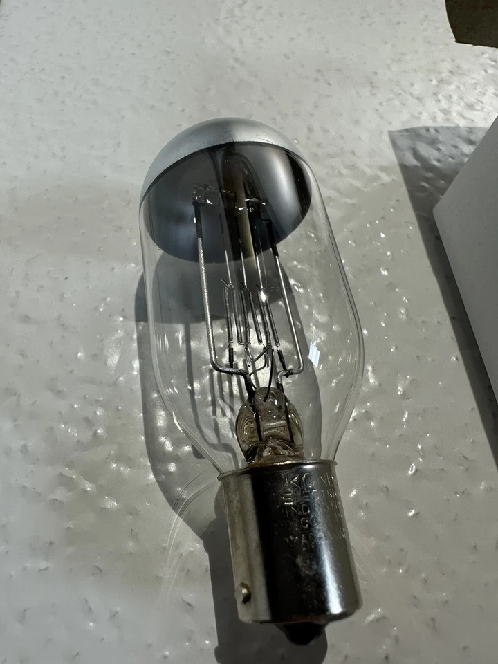 CYC projector lamp projection light bulb 115v 300w, nos Kondo brand - Image 2 of 3