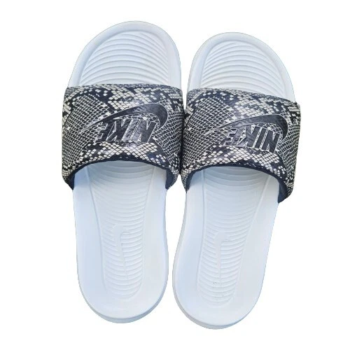 Scarpe NIKE donna taglia 9 Victoria ONE PYTHON PRINT DESERT BLACK SLIDES SLIDES