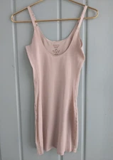 Spanx Assets Full Slip Womens Medium Shapewear FS3515 Open Bust Red Hot Rose