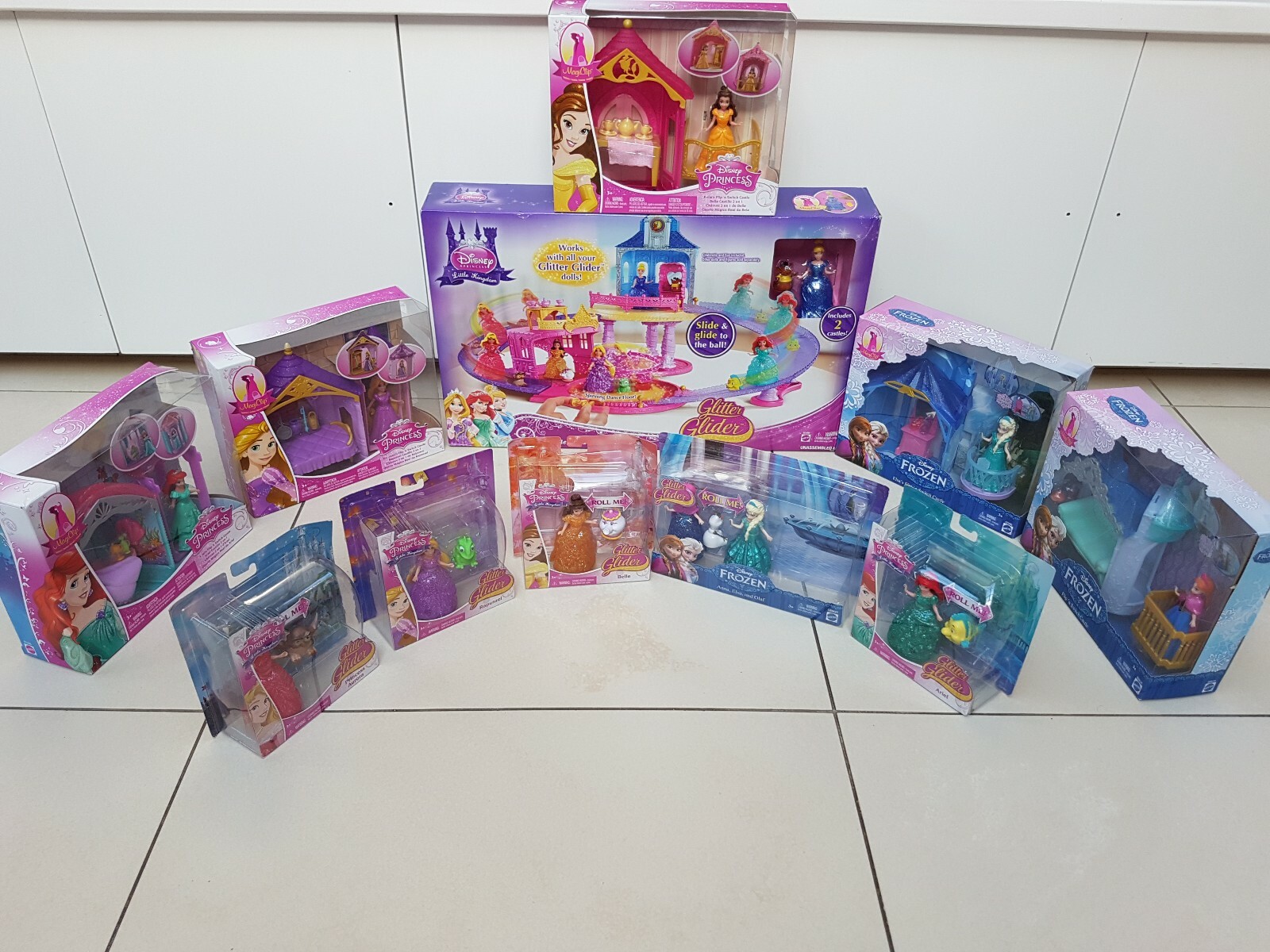 glitter glider castle playset