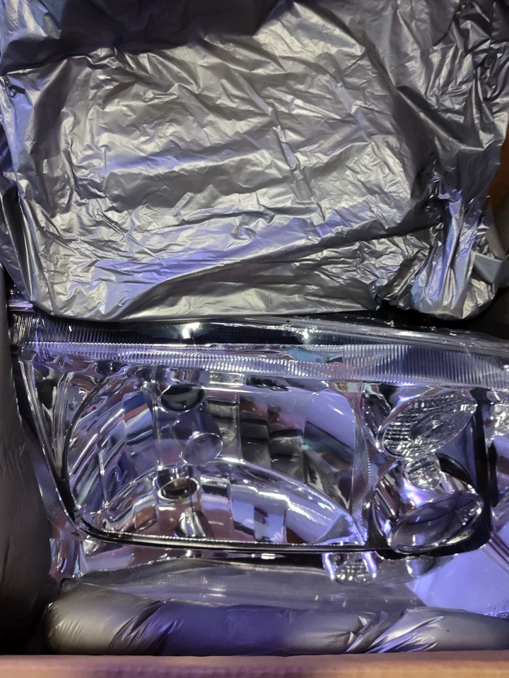 Conjunto de faróis Faróis Depot VW Jetta VW088-A101L par - Imagem 3 de 4