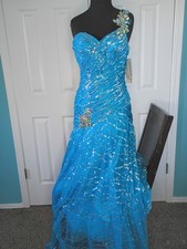 Tony Bowls le Gala Peacock Blue Prom Dress Size 2 New with Tags Free Shipping US