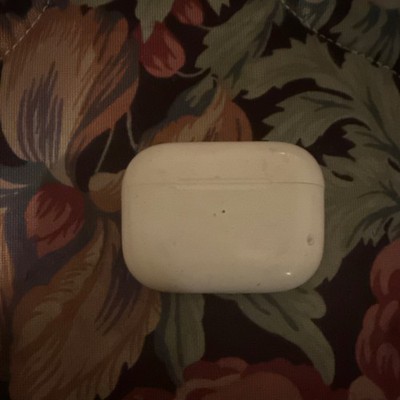 Apple AirPods Pro White True Wireless In-Ear Earbuds with Charging Case