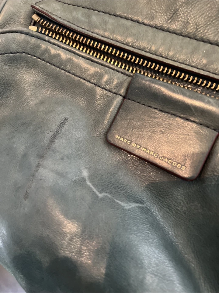 Bolso de cuero verde italiano Marc By Marc Jacob’s Hopper Foto 4 de 4