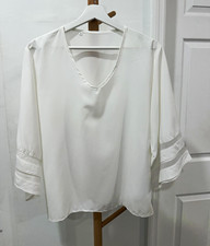 Women  s White Solid Chiffon Polyester V-Neck Lace Accent Blouse M 3/4