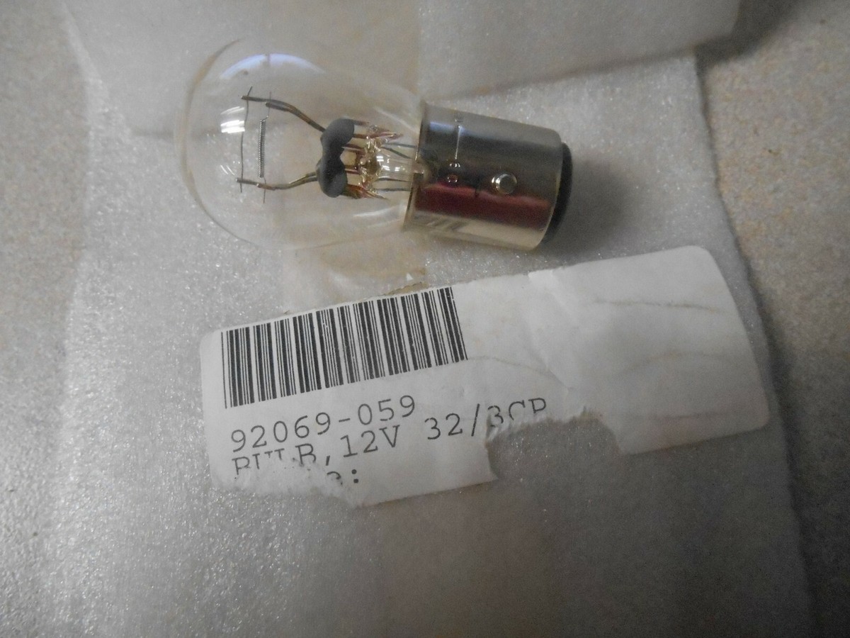 NOS Kawasaki 12v 32/3CP Bulb KZ200 A1 EL250 KLF220 ZX1000 VN1500