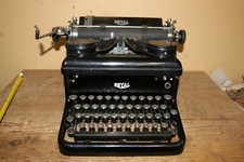 Antique Vintage c.1930 Royal Manual Typewriter TESTED thumbnail