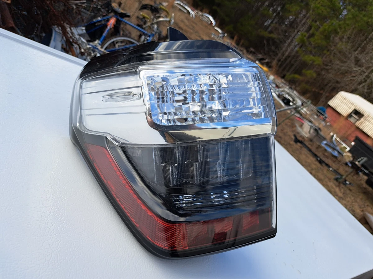 5th Gen 4Runner Tail Lights (Smoked Blacked Out)