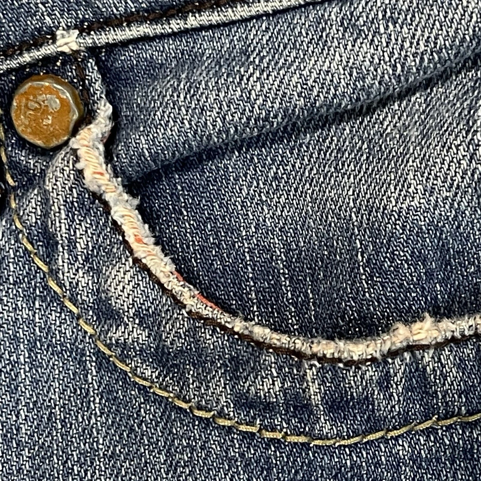 VTG Pure Bootcut Jeans Womens 29 30x31 Blue Mid Rise Med Wash Made USA 90s Y2K - Image 4 of 4