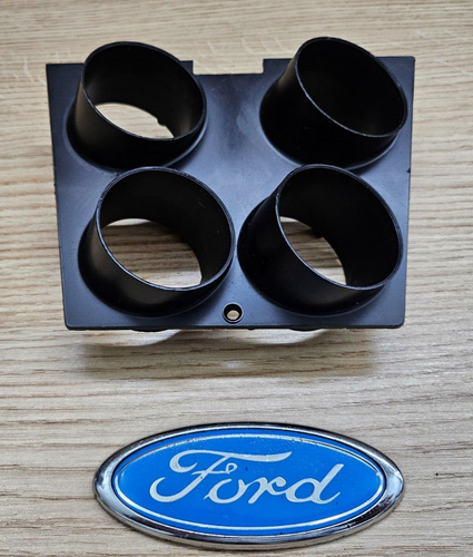 FORD CORTINA MK3 2000 GLX CLOCKS SURROUND TRIM 71BB 1084 NEW OLD STOK RARE NOW - Picture 2 of 4