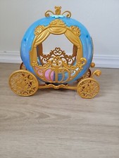 Disney Princess Cinderella's Rolling Carriage Only Doors Open Kids Ages 3