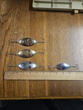 VTG LOT 4 RED EYE WIGGLER JR Spoon FISHING LURES SPOONS MIXED VINTAGE RARE