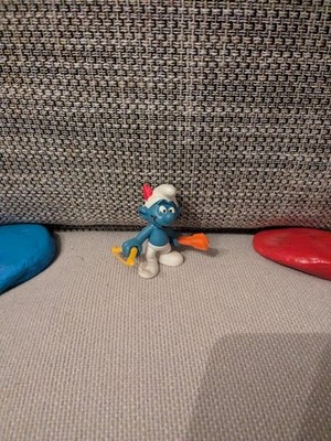1x Excellent Variant Archer Bow And Arrows Loose Smurfs, Smurfs (F005)