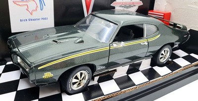 Ertl Maßstab 1:18 29321P - 1968 Pontiac GTO The Judge 2003 Nationals - grün