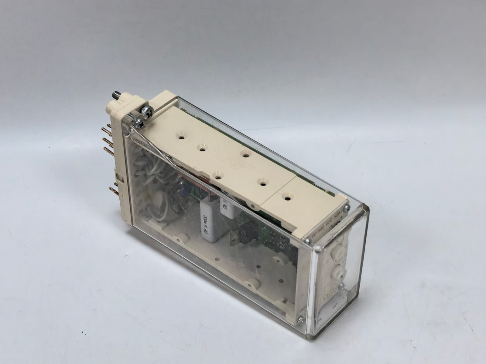 ABB 1MRK 000 066-AA ABB 1MRK 000 066-AA TIMER RELAY RXKL 1 8