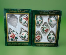 Lot of 8 Vtg COMMODORE HAND DECORATED POINSETTIAS TEARDROP GLASS ORNAMENTS Read
