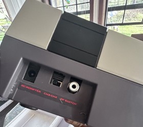 Nintendo NES Action Set Console Almost CIB Missing Power cord One Controller