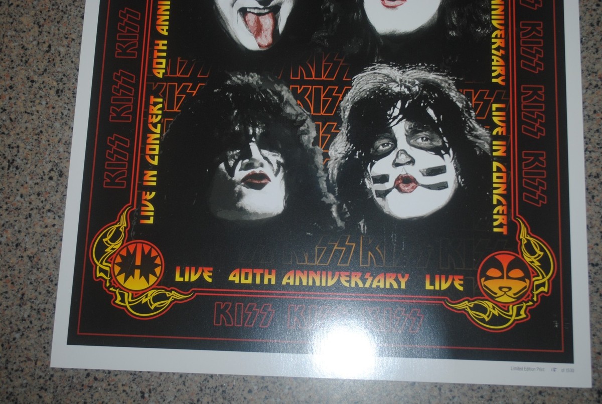 KISS 40TH ANNIVERSARY TOURパンフレット　サイン入り KISS 40TH ANNIVERSARY TOURパンフレット サイン入り KISS LIVE 40th