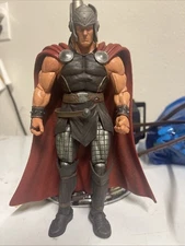 Diamond Select Marvel Comics THE MIGHTY THOR Edition Action Figure Loose W/ Cape