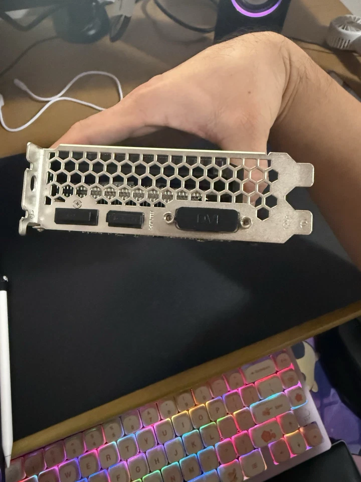 PNY GeForce GTX 1660 Ti 6GB GDDR6 PCIe 3.0 Graphics Card - Image 3 of 4