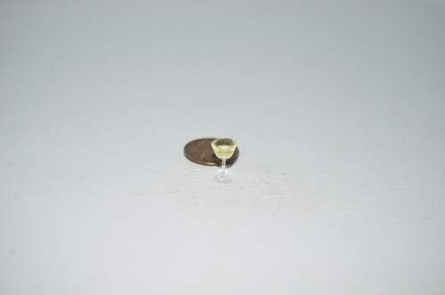 Miniature Margarita recreation in 1:12 doll scale FA11012 - Picture 2 of 5