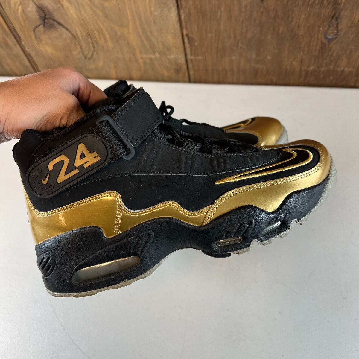 Nike Air Griffey Max 1 Black Black Metallic Gold 354912-006 Nike Air Griffey Max 1 Black Black Metallic Gold 354912-006