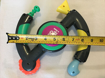 Jogo Eletrônico Hasbro Gaming Bop It! Extreme - Divertido jogo para  crianças acima de 8 anos - 4 modos incluindo modo um-contra-um em Promoção  na Americanas