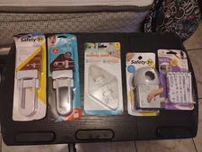 Lot Of Dreambaby Catches Safety 1st Door Knob Covers Safetynex Sliding door lock