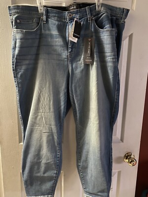 Torrid; Women's Plus Sky High Skinny jeans, 26 Short , NWT