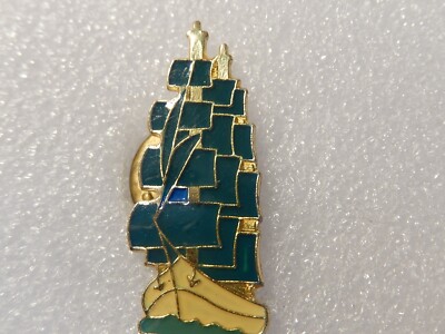 Pin's Voilier Gestetner - Jeux Méditerranéens 1993 JM93, édition EGF Starpin's, Vintage