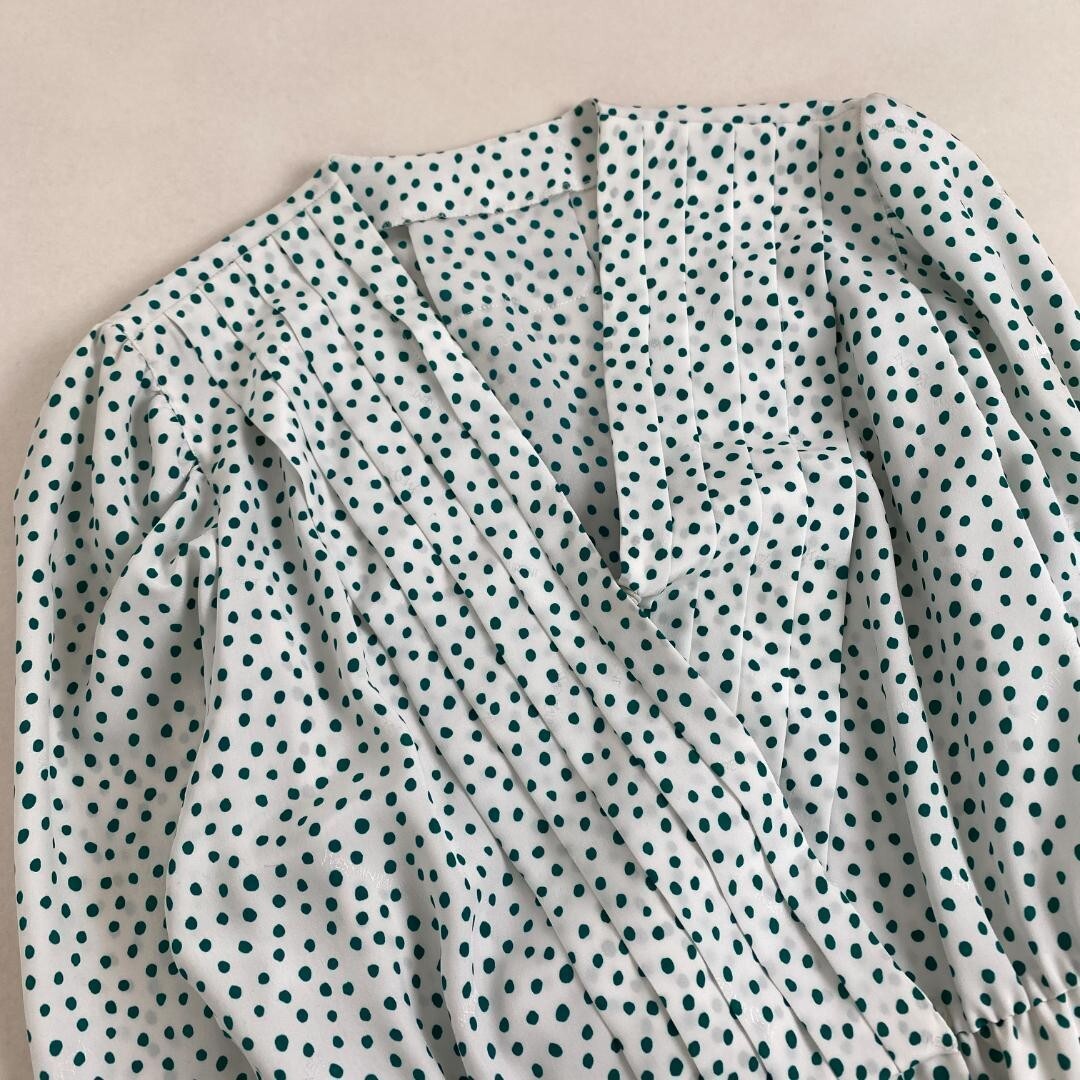 w1993 Abito Yves Saint Laurent Lunghezza lunga motivo a pois dettaglio logo 