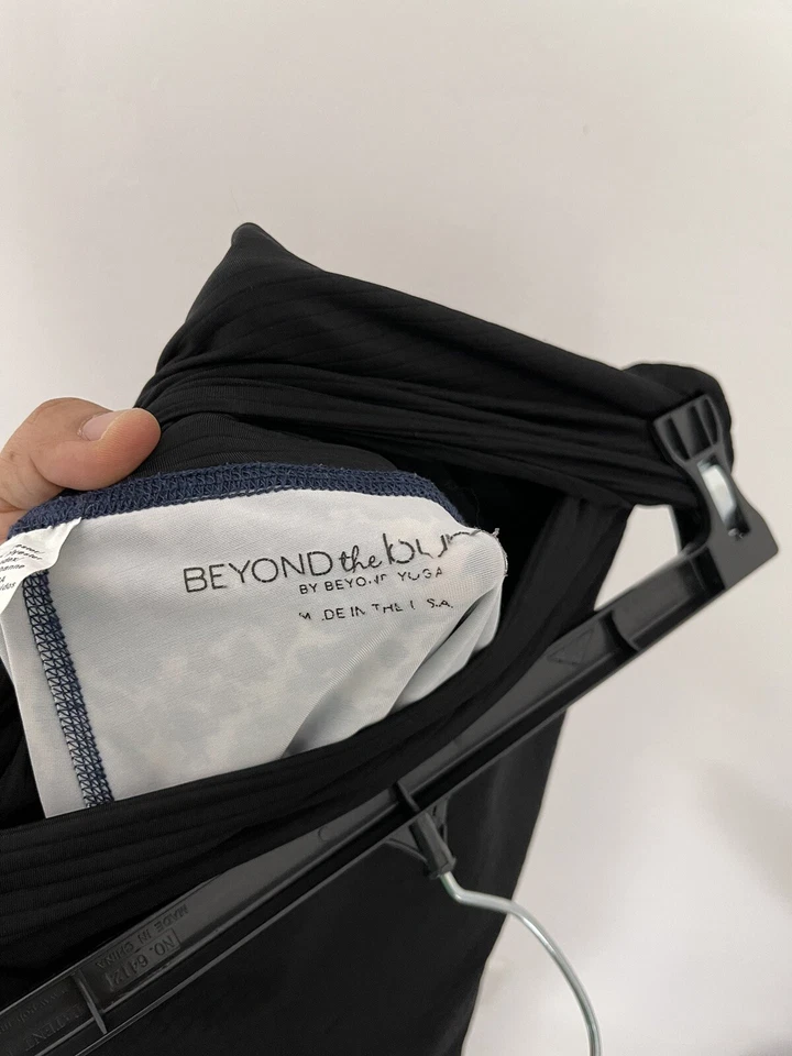 Beyond Yoga Beyond The Bump Maternity Print Leggings Size Small - Image 4 of 4