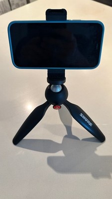 iPHONE TRIPOD: MANFROTTO / SHURE (NEW)  *I DONT SHIP TO USA*