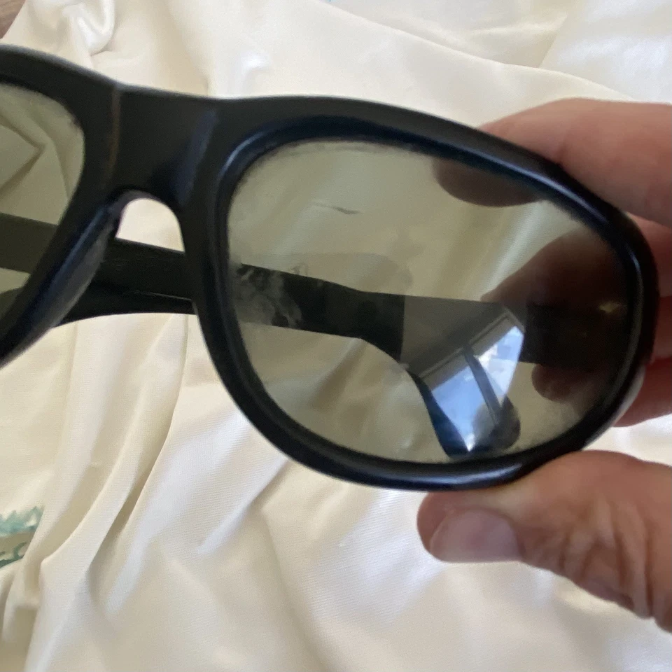 Gafas de sol vintage Cool Ray Polaroid Cari Michelle 150 negras años 60 LEER Foto 2 de 4