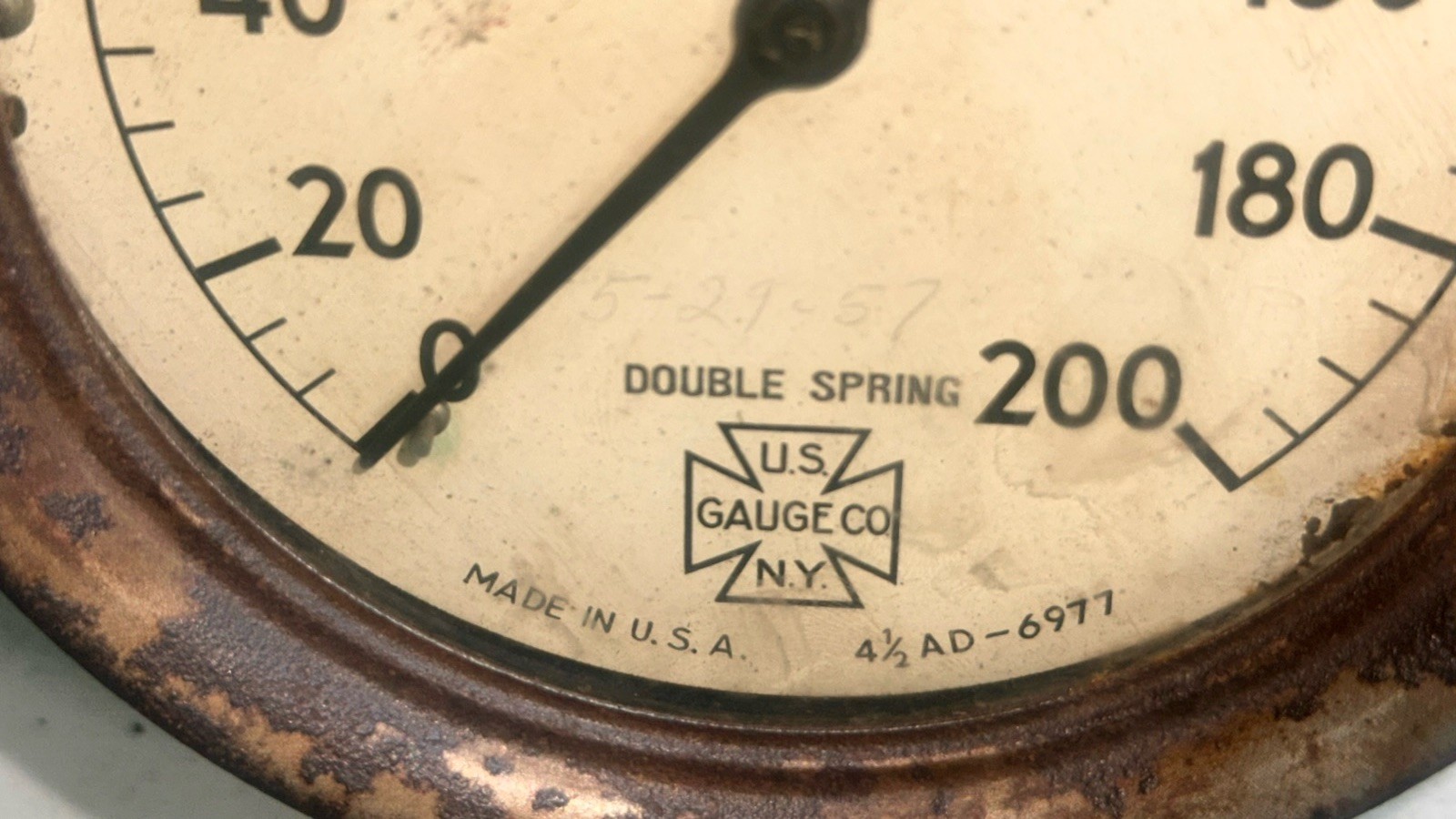 US GAUGE CO 100 PSI Steam Pressure Gauge 4 1/2AD-697 Steam Hit Miss Engine 5" D