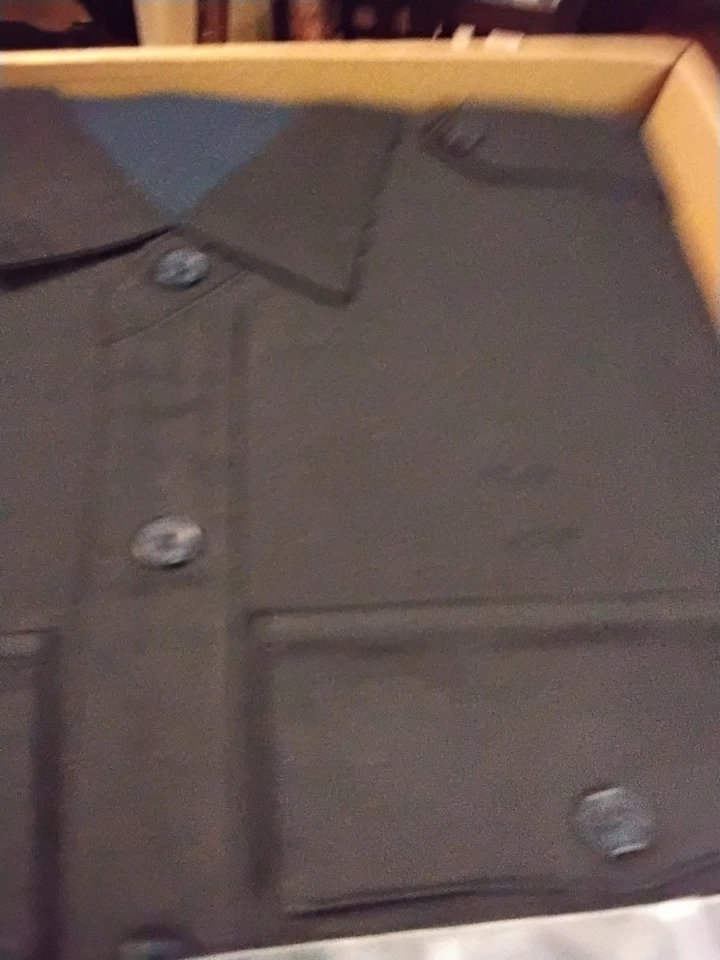 КОЛЛЕКЦИЯ UNIFORMED АЛЬБОМ ДЛЯ ВЫРЕЗОК НОВЫЙ В КОРОБКЕ - ВОЕННЫЕ И СЛУЖБЫ НА ПАМЯТЬ АЛЬБОМ ДЛЯ ВЫРЕЗОК - Изображение 3 из 4