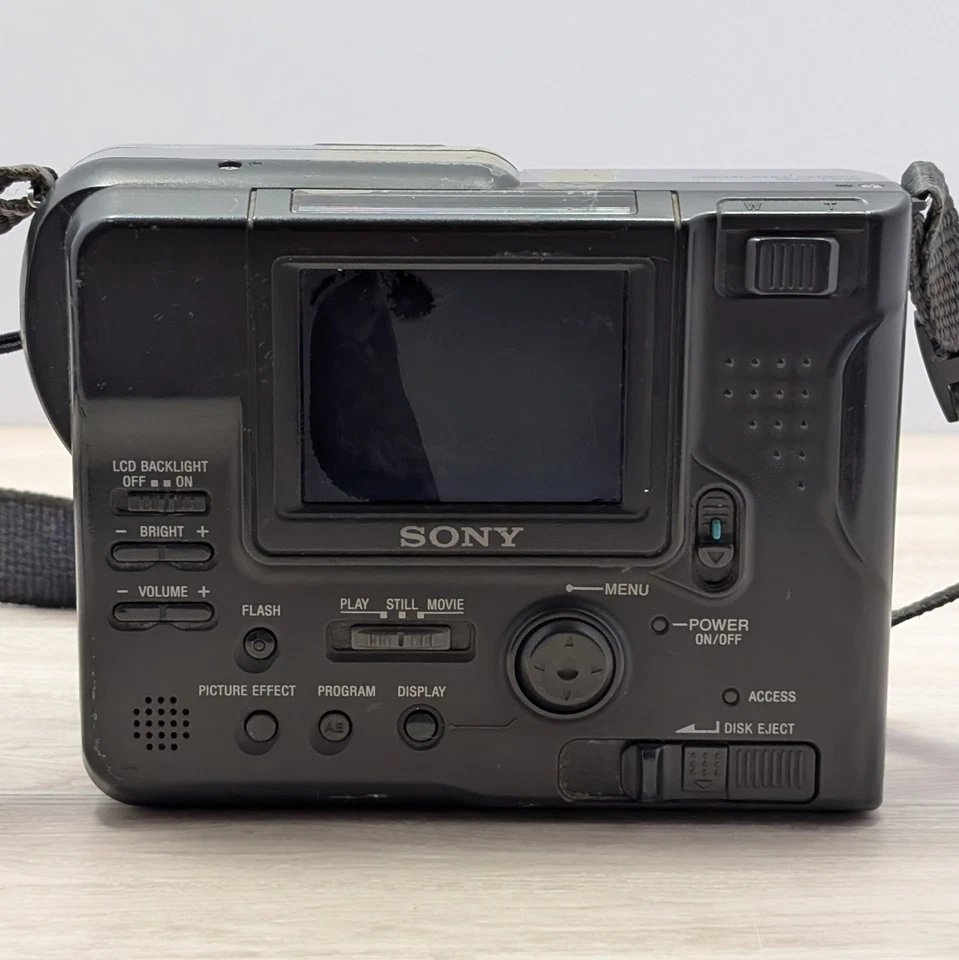 Cámara digital Sony Mavica MVC-FD88 1,3 MP - solo para piezas/reparación Foto 2 de 4