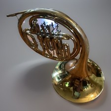 Getzen Elk horn W.I. 107372.