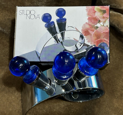 Mikasa / Studio Nova ''Cocktail Hour'' ~ Set of 3 Bottle Stoppers w/ Stand ~ NIB