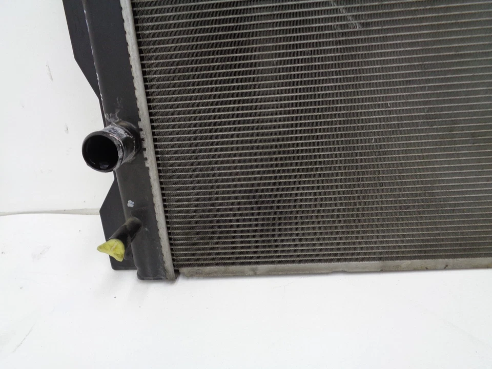 2009-2013 Toyota Corolla Radiator AA422173-8721 OEM AK251086 - Image 4 of 4