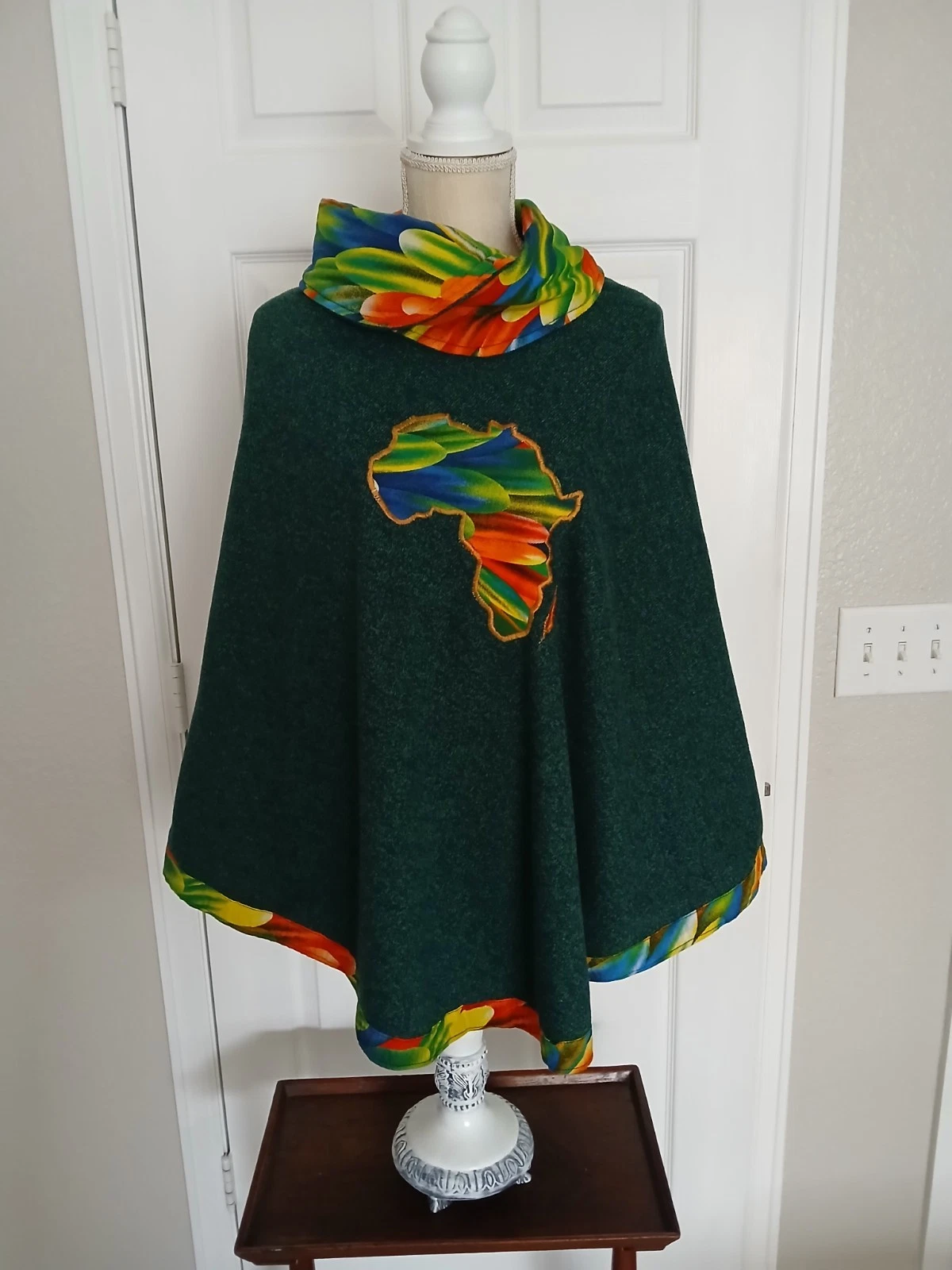 African Tribal Green Poncho One Size Boho Artsy Unique Cozy Colorful Hippie
Opens in a new window or