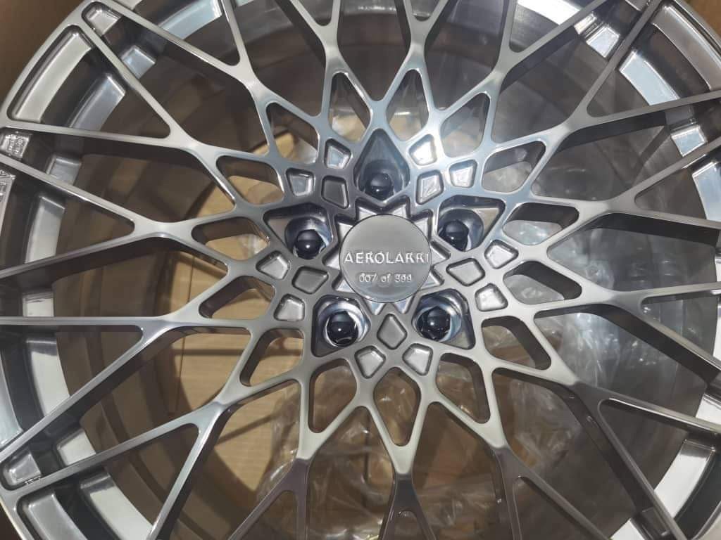 Ultra-Rare Aston Martin Forged Wheels – Serial #007