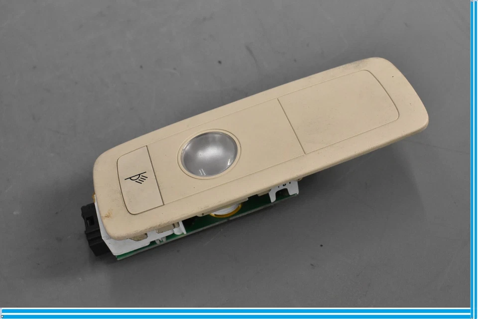 Luz domo interior lado conductor trasero izquierdo volkswagen vw touareg 11-14 fabricante original Foto 2 de 4