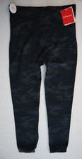 SPANX 20099R Women's Sz Medium 6-8 Black Camo Cropped Lamn Leggings